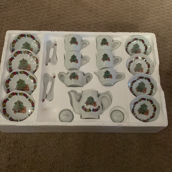 Christmas mini tea set - Picture 2 of 5